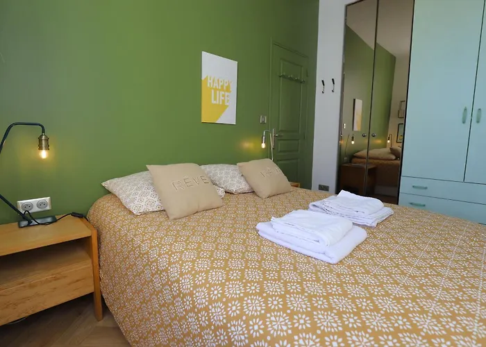 Cosy Cocoon Place Massena